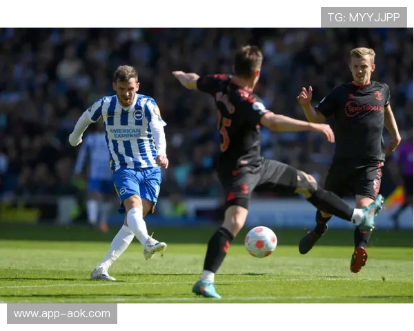 布莱顿3-0利兹联,维尔贝克闪击戈麦斯梅开二度 布莱顿3-0利兹联,维尔贝克闪击戈麦斯梅开二度